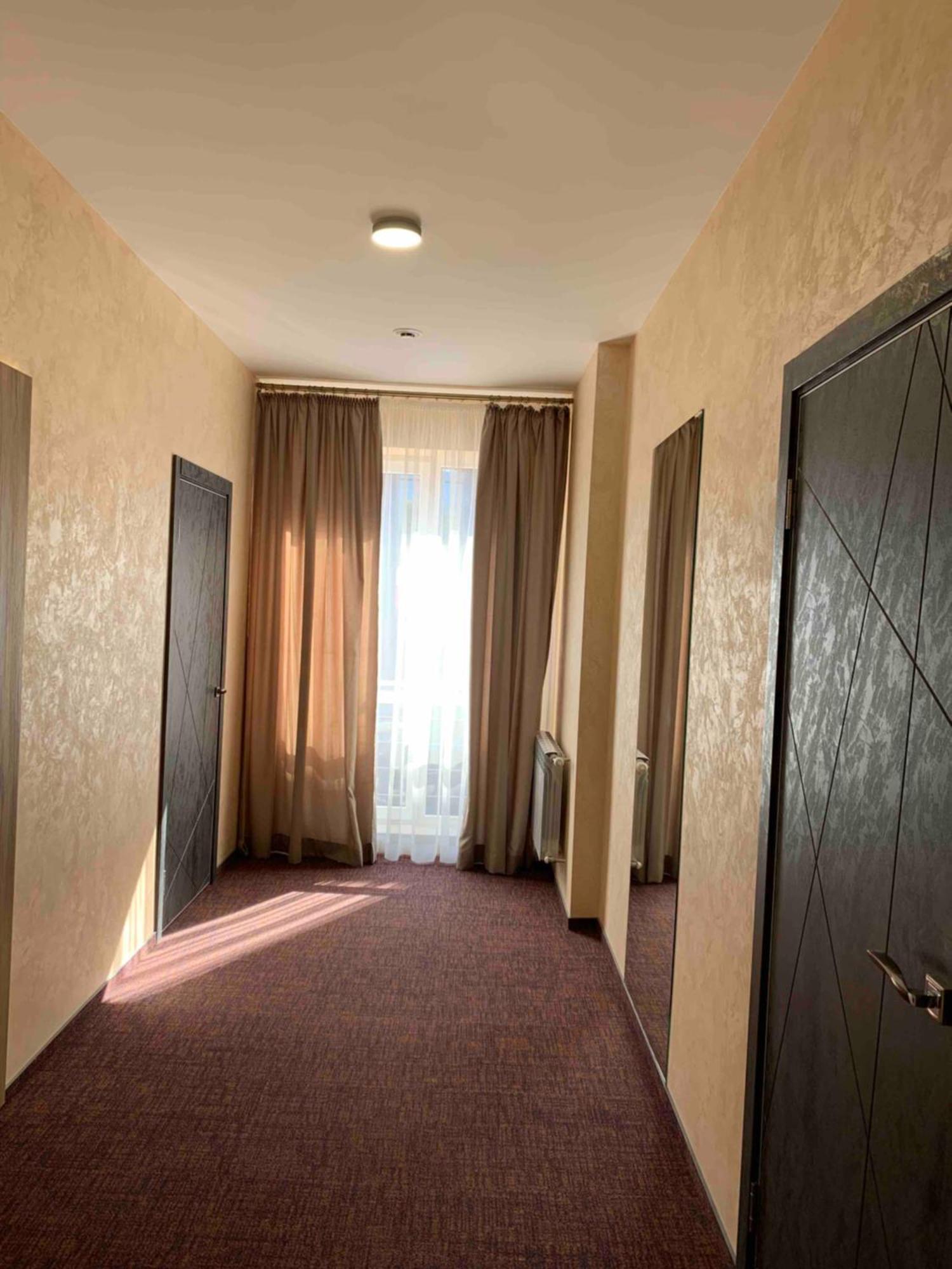 Arta City Hotel Yavoriv  Exterior foto